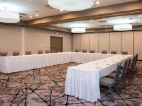 Sonesta Hotel Grand Rapids Airport Hotels in Grand Rapids