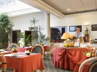 Escale Oceania Orleans - servizio colazione