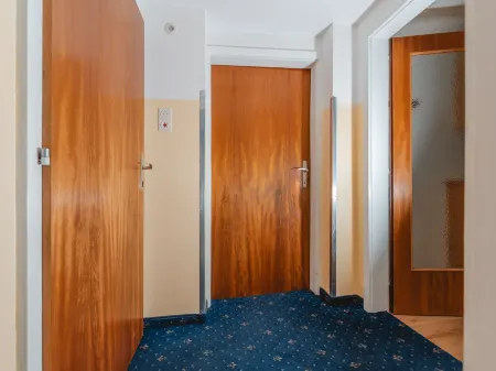 Haus Kötschach Отели рядом с достопримечательностью «Felsentherme»