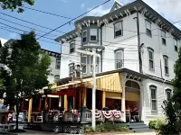 The Carroll Villa Hotel