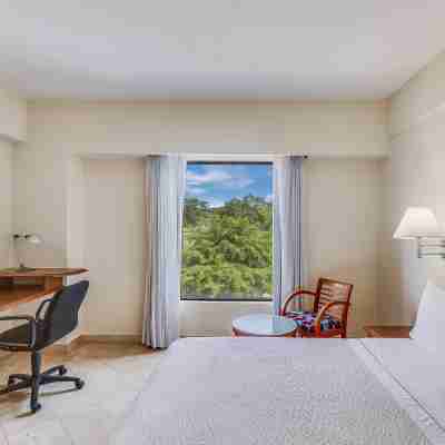 Fiesta Inn Colima Rooms