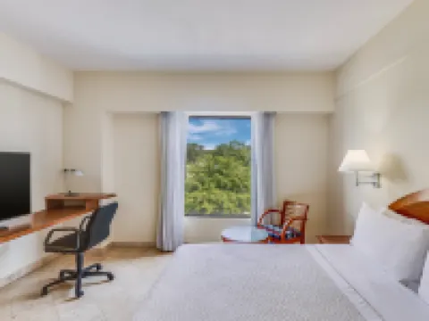 Fiesta Inn Colima Hoteles en Colima