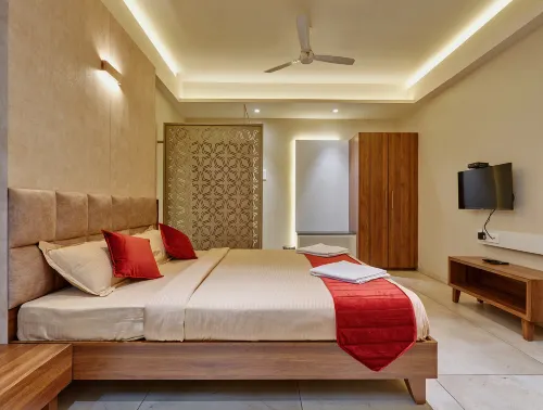Hotel Swamini Kolhapur Hotels in Shindewadi