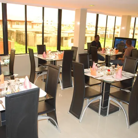 Owee Exclusive Hotel