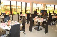Owee Exclusive Hotel - 2-Star