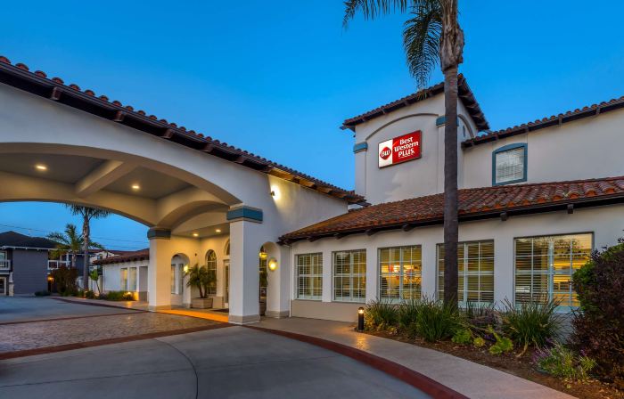 Best Western Plus Capitola by-The-Sea Inn  Suites