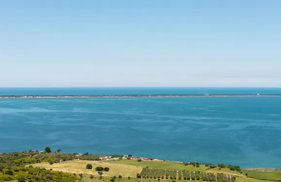 拉古納海灘村莊酒店