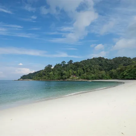 Ai Beach Resort