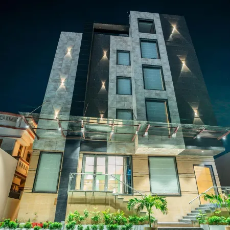 HOTEL AVENUE 30