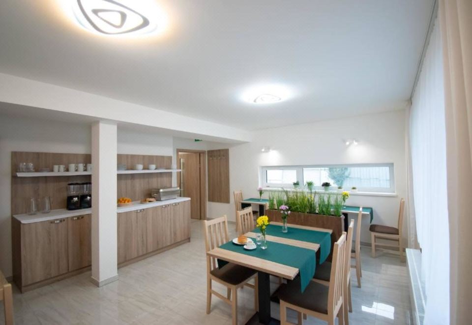 Gold Hotel III Over view