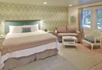The Lodge on the Cove