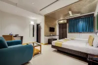 Hotel Time Square Hotels in Thane