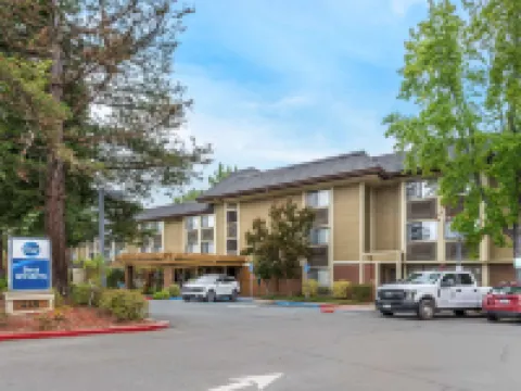 Best Western John Muir Inn Hotels in Martinez