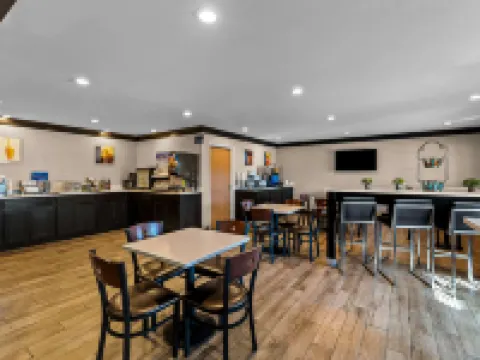 Best Western Presidential Hotel  Suites Hotels in Pine Bluff