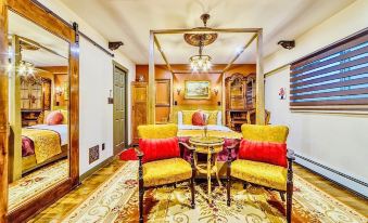 Neocolonial Nouveau Kensington Vacation Home