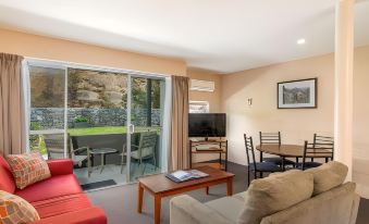 Bay View Villas