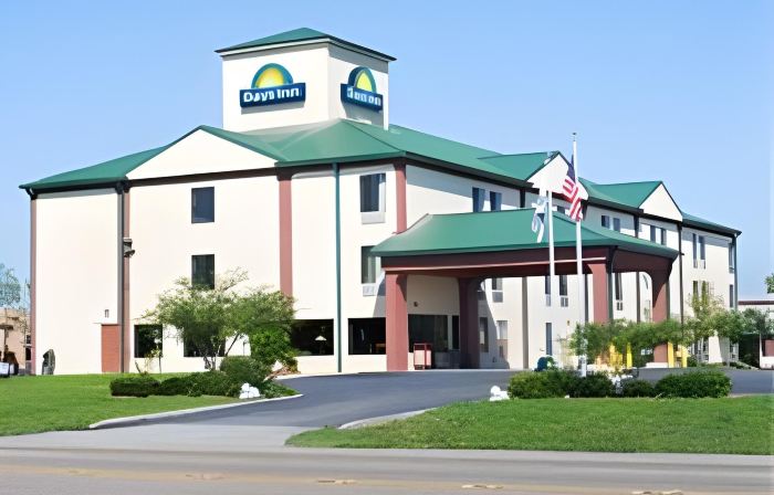 Days Inn by Wyndham LaPlace- New Orleans
