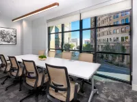 Element Atlanta Midtown Hotels near Fox Theater