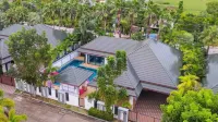 My sugar Pool Villa Hotels in Банламунг