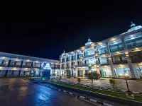 Hotel Metro Bungku Отели в г. 