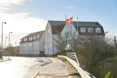 Four Points Flex by Sheraton Koge Hotels near Monument For Niels Juel Og Ivar Hvitfeldt I Koge