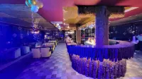 HSR Hotels & Resorts - bar