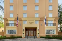 Hampton Inn New Orleans-St. Charles Ave./Garden District Các khách sạn ở Harvey
