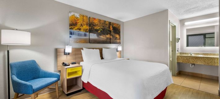 Days Inn by Wyndham Raleigh Midtown Hoteles en Condado de Wake