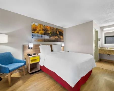 デイズ イン バイ ウィンダム ローリー ミッドタウン ローリーのホテル