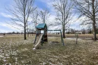 Special Offers: 20% Off All Winter Bookings,10% Discount for Early Reservations.