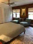 LOG  CABIN IN ZEN FOREST