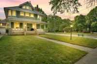 Historic Old West End Entire Home - 4 Bedrooms next to Arboretum