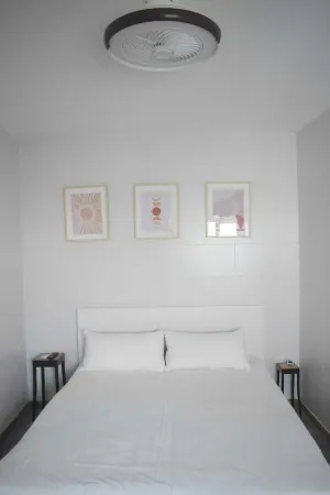 Cozy apartment in the heart of El Puerto Отели рядом с достопримечательностью «Плайя де ла Пунтилья»