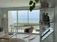 New "Le 209" with magnificent SEA VIEW, swimming pool and balcony Hotels in Guidel