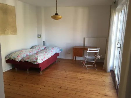 Garden house with sauna directly on the Buckowsee