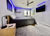 Longhorn Nights in Austin, stay with us for UT Football, F1, ACL, SXSW & BBQ !