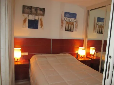 T2 Magnificent Port View, Parking, Beach 100m, Swimming Pool, Wifi, Thalasso 50m