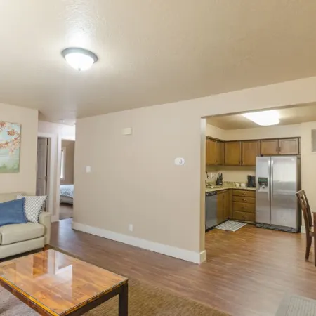 Updated 2-bedroom condo with pool