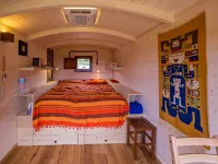 Holidays Zirkuswagen surrounded by sea and maquis. 300 m from the water. Hotels in Teulada