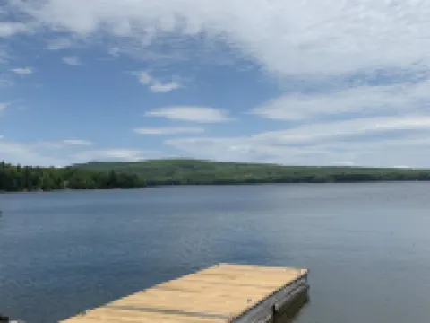 Railway camp on Moosehead Lake 格林維爾酒店