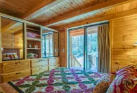 Piney Knob Cabin  15 Min To Lake Lure - 30 Min To Tiec - Hot Tub - Stocked Pond