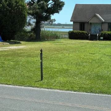 Waterfowl Watch Cottage - Chincoteague Island Quiet Area,Bikes, Spend Christmas