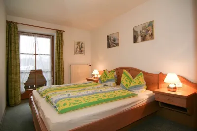 Obersee. Apartments Klausner Hotel in zona Schonau am Konigsee