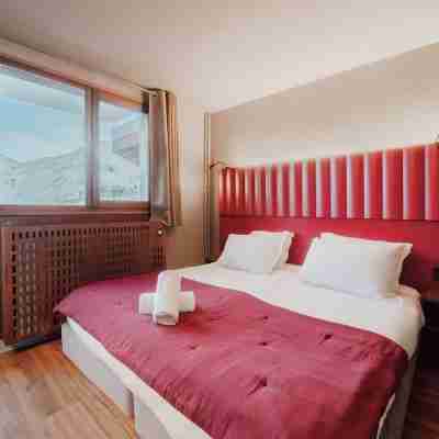 Alpeen Hotel Rooms