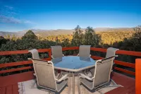 New!! Majestic Views, Pool, Sleeps 20+, 2 Mstr BR, close DT Yosemite, Bass Lake
