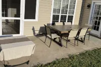 Spacious 4 Bedroom Home That Sleeps up to 8 Guest
