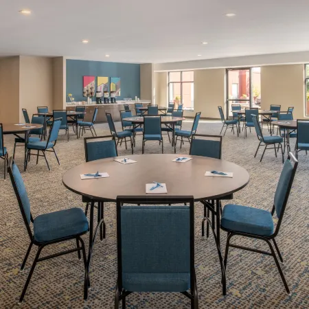 Hampton Inn & Suites Seattle-Airport/28th Ave Отели в г. Сиэтл