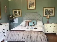 Beautiful Home in Happy Valley 2.2 Miles from Beaver Stadium