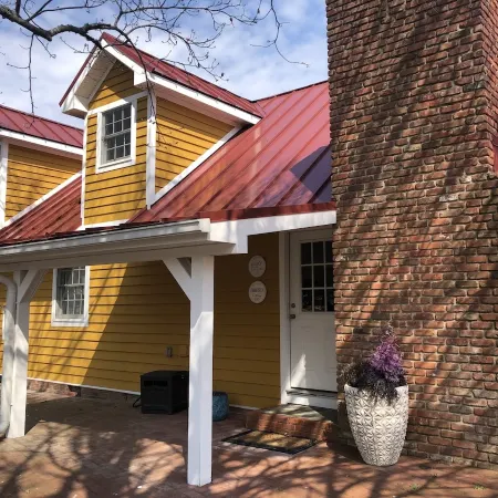 Cozy Chambourcin Cottage at Willow Creek Winery