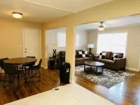 Nice Home in Quiet Neighborhood! 센터 포인트 호텔